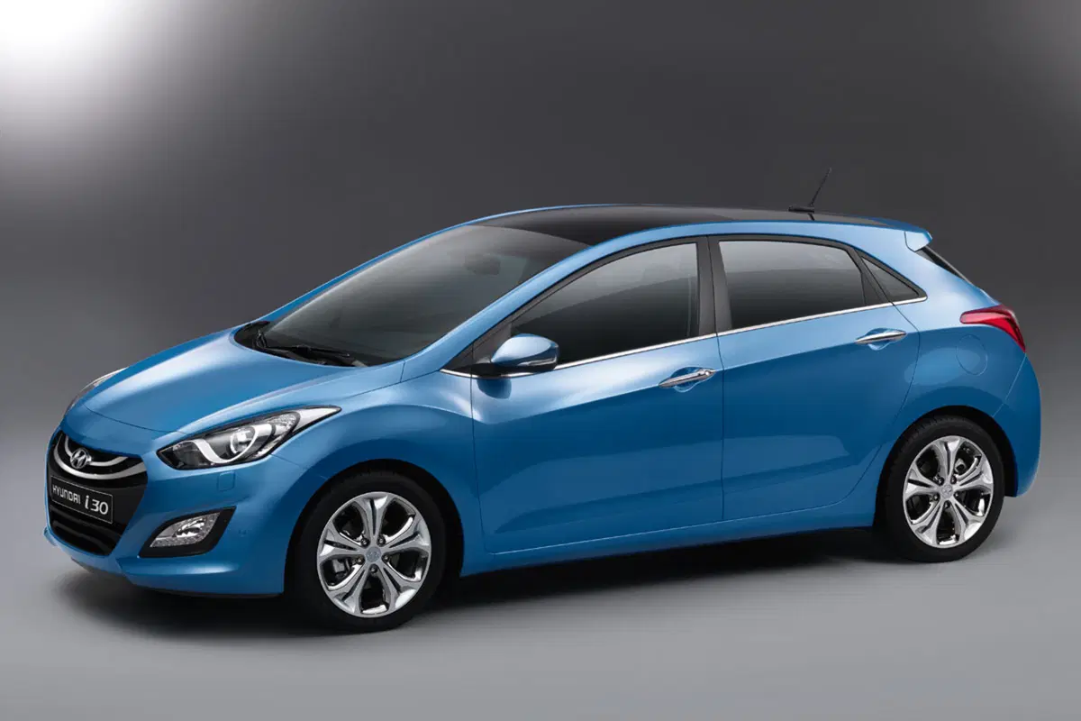 Hyundai i30: prime immagini ufficiali (4)