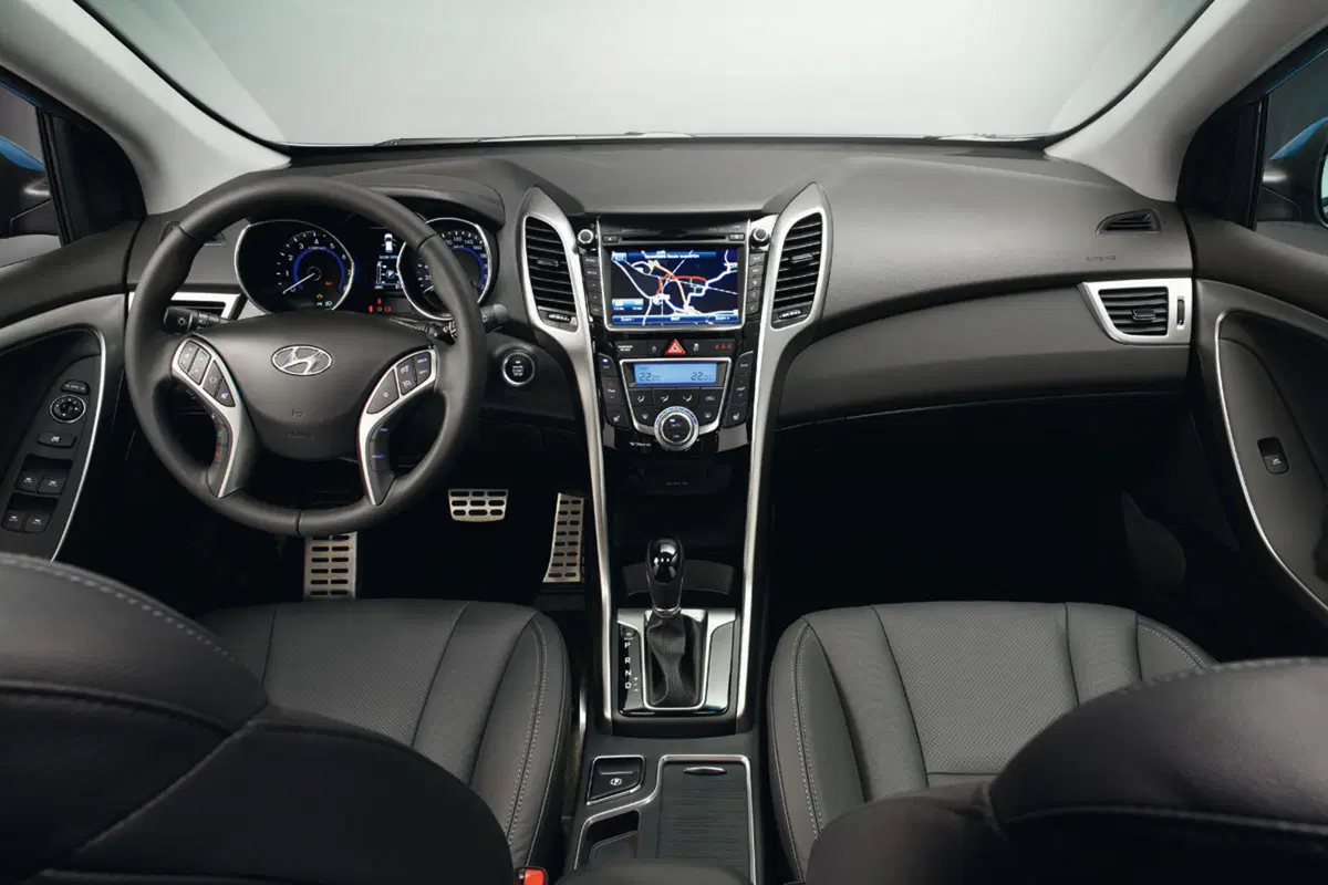 Hyundai i30: prime immagini ufficiali (5)