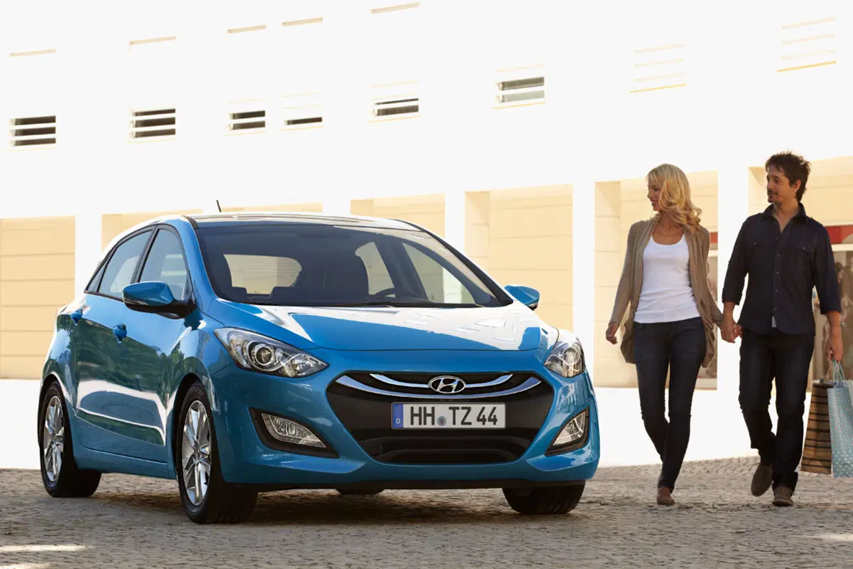Hyundai i30: prime immagini ufficiali (6)