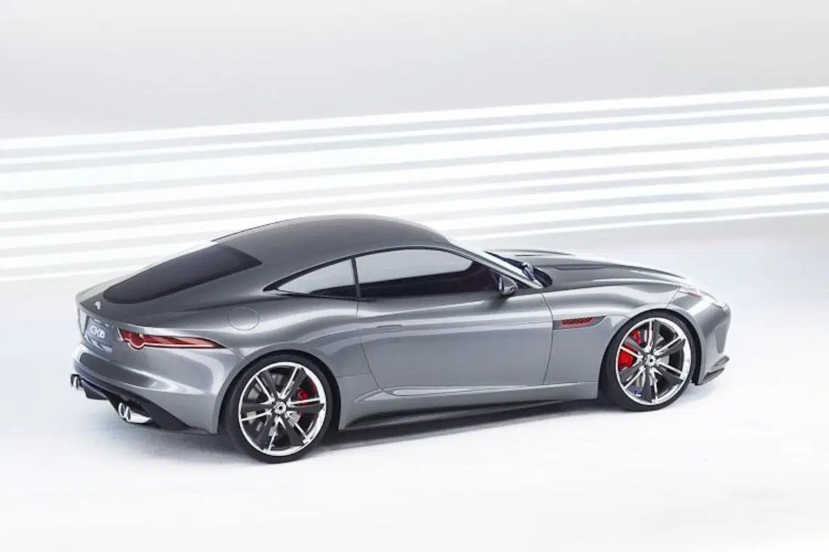 Jaguar C-X16: ecco la Concept Car di Francoforte 2011 (17)