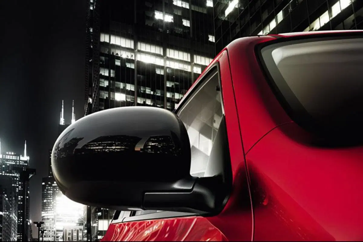 Nissan Juke Kuro Limited Edition (11)