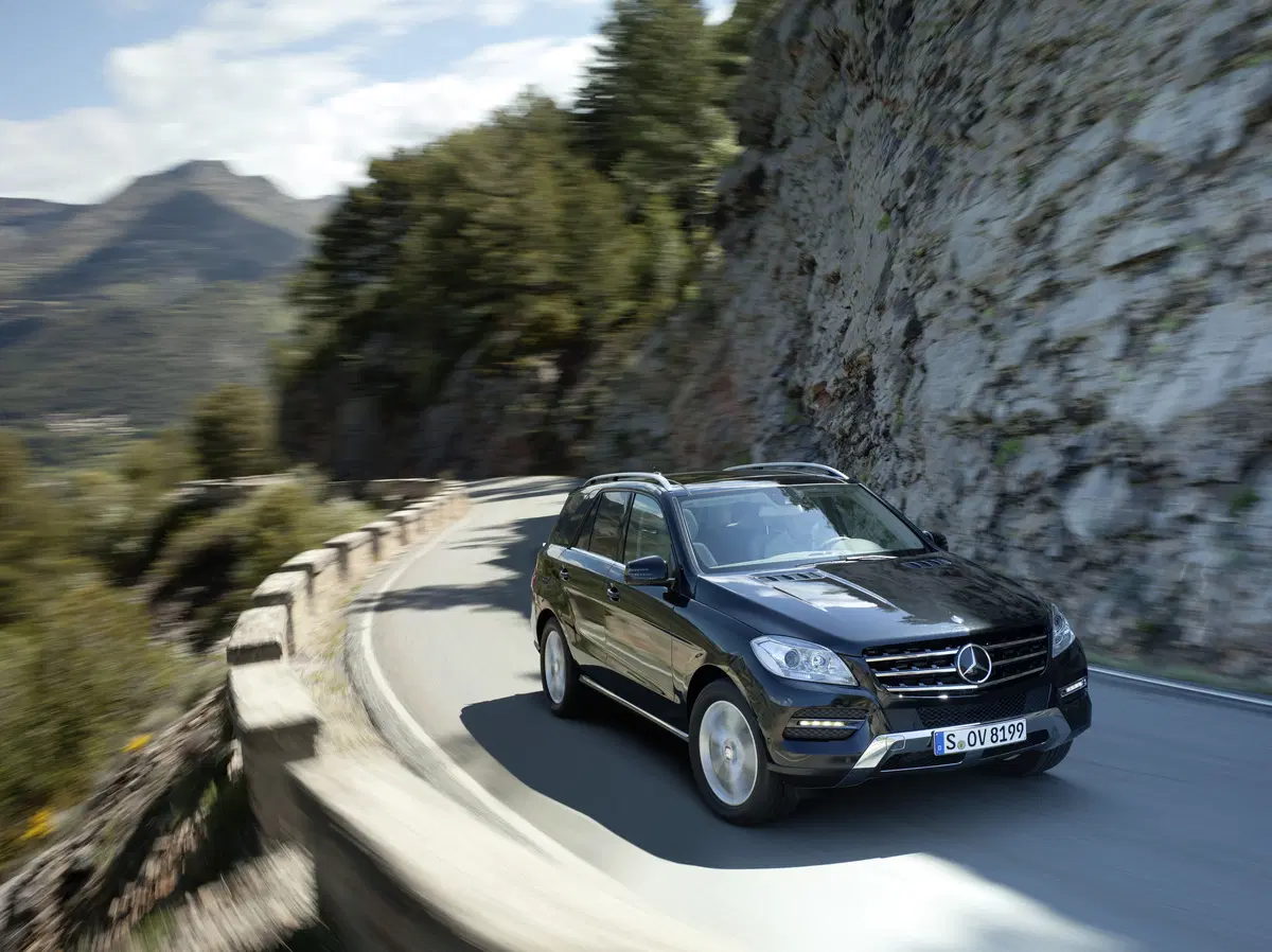 Mercedes Classe M: listino prezzi (4)
