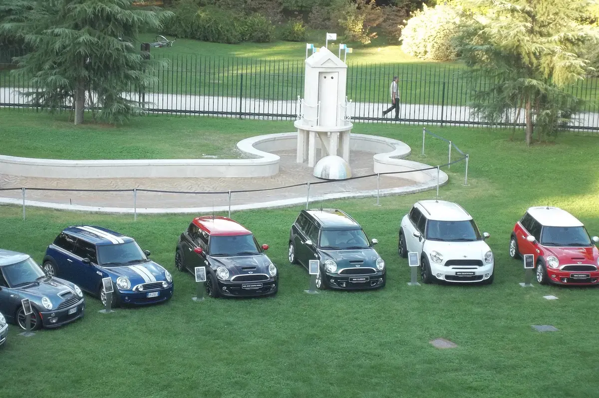 Mini: da 10 anni in Italia (9)