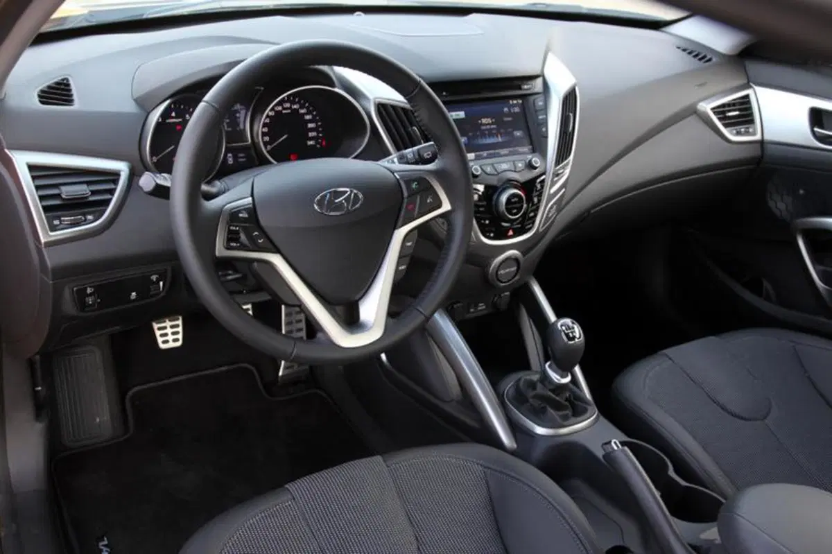 Hyundai Veloster (11)