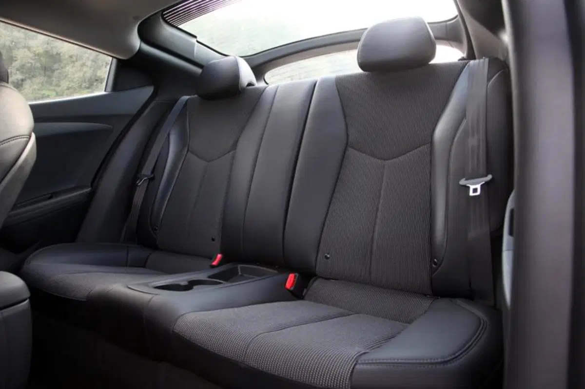 Hyundai Veloster (13)