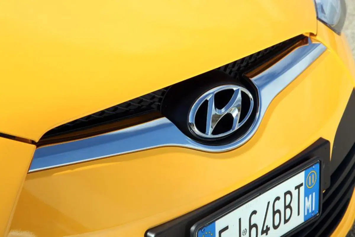 Hyundai Veloster (14)
