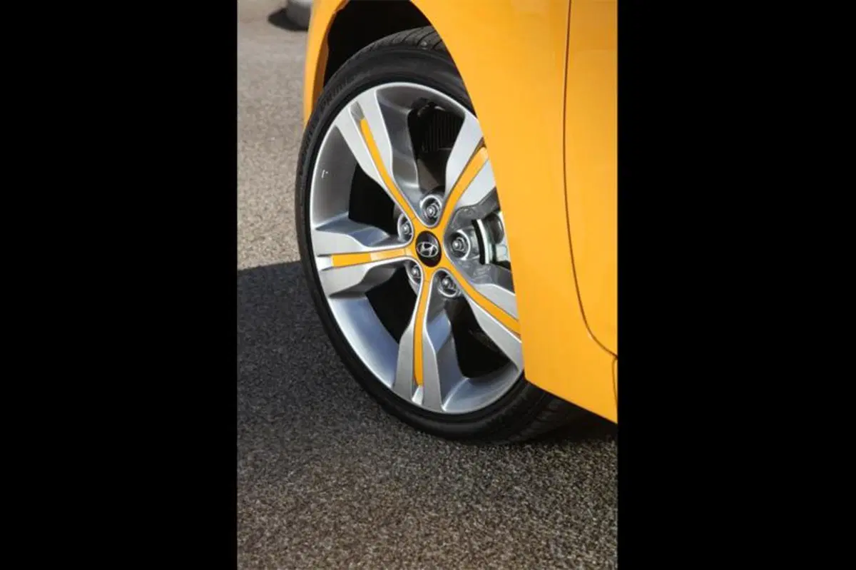 Hyundai Veloster (23)