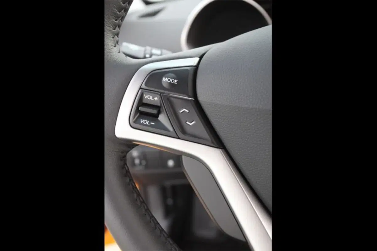 Hyundai Veloster (38)