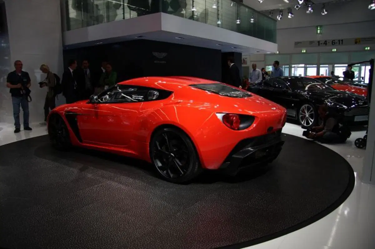 Aston Martin al Salone di Francoforte: tutte le foto (4)