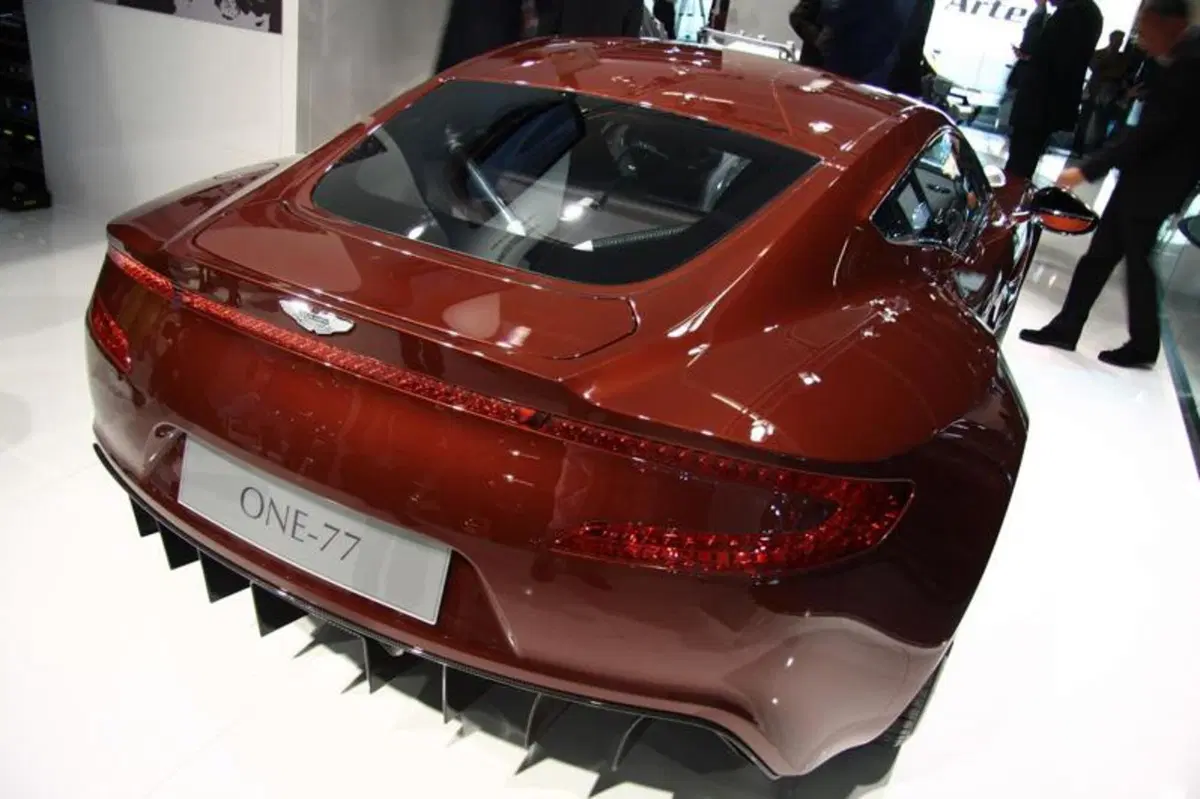 Aston Martin al Salone di Francoforte: tutte le foto (7)