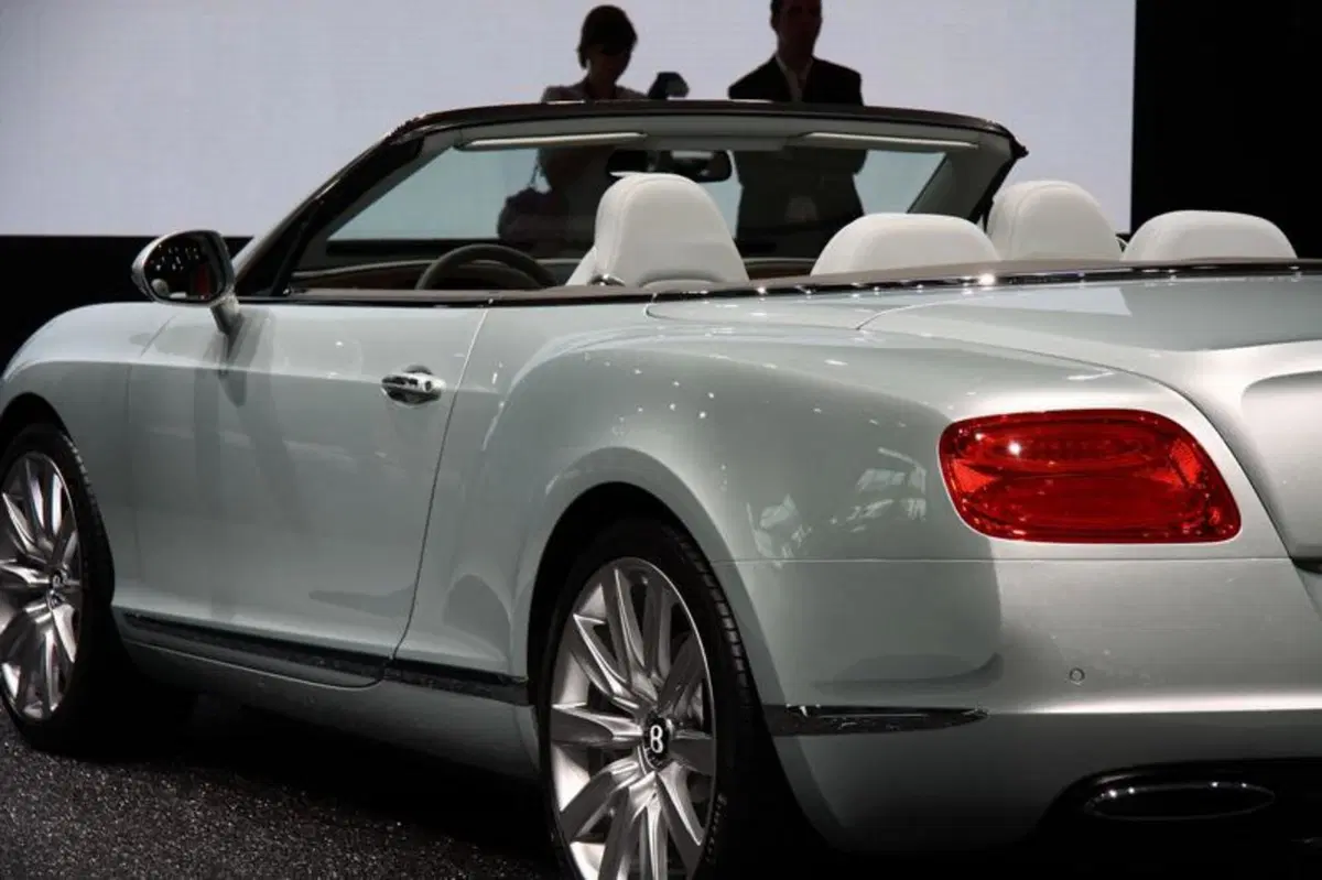 Bentley al Salone di Francoforte: tutte le foto (6)