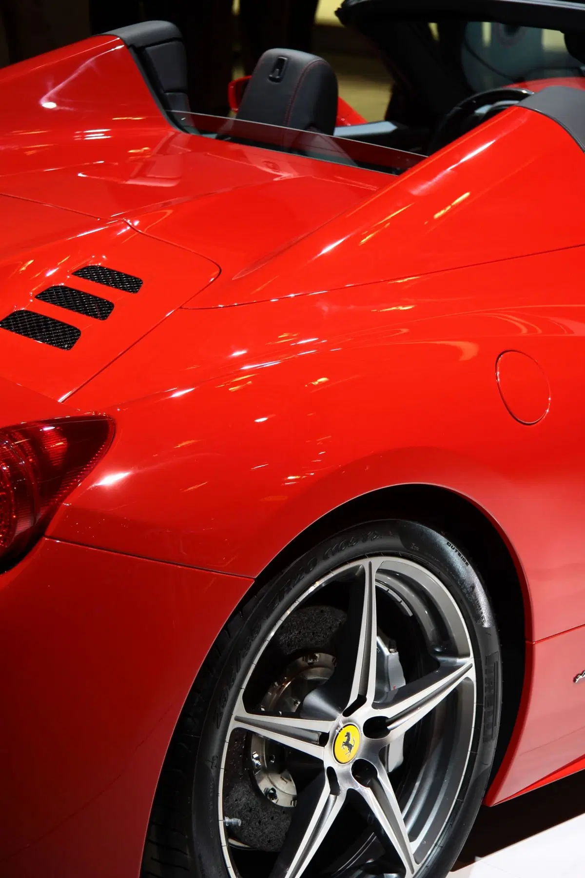Ferrari al Salone di Francoforte: tutte le foto (8)