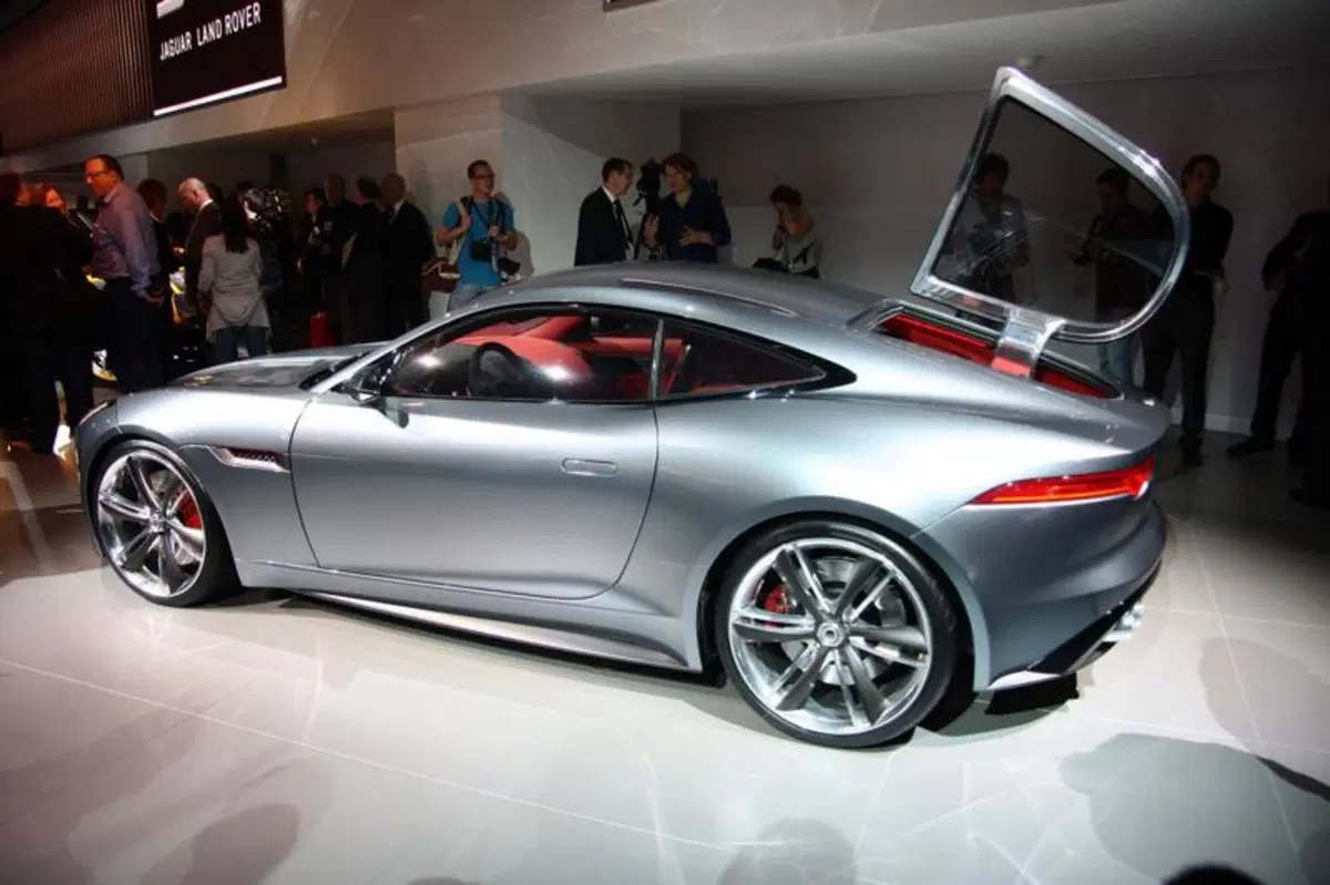 Jaguar al Salone di Francoforte: tutte le foto (2)