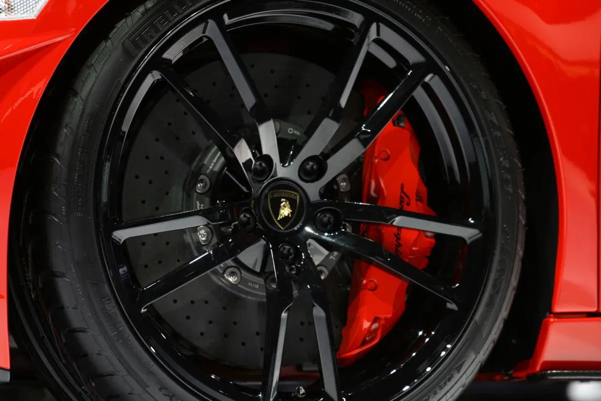 Lamborghini al Salone di Francoforte: tutte le foto (8)