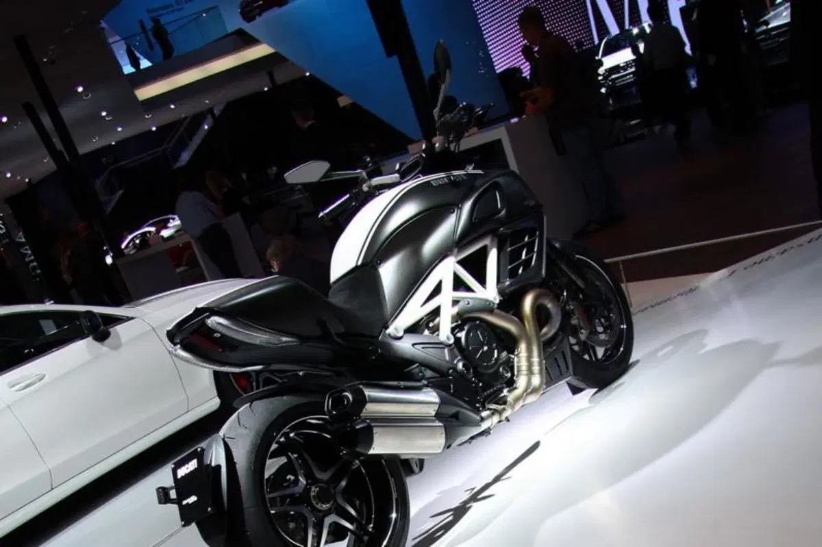Mercedes-Benz al Salone di Francoforte: tutte le foto (33)
