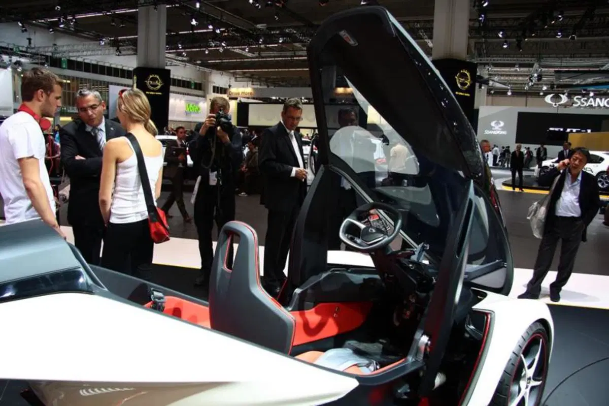 Opel al Salone di Francoforte: tutte le foto (17)