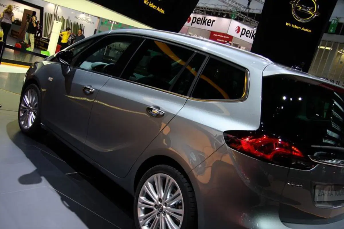 Opel al Salone di Francoforte: tutte le foto (35)