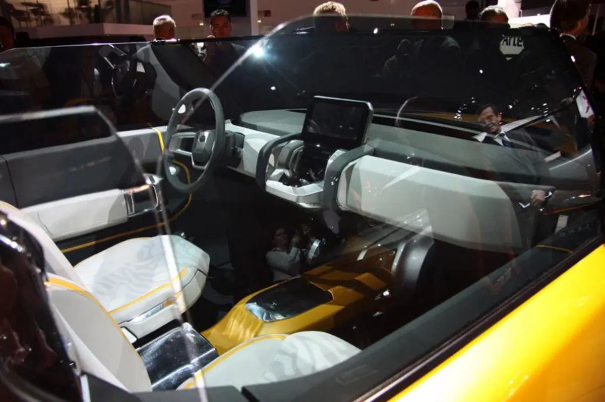 Land Rover al Salone di Francoforte: tutte le foto (9)