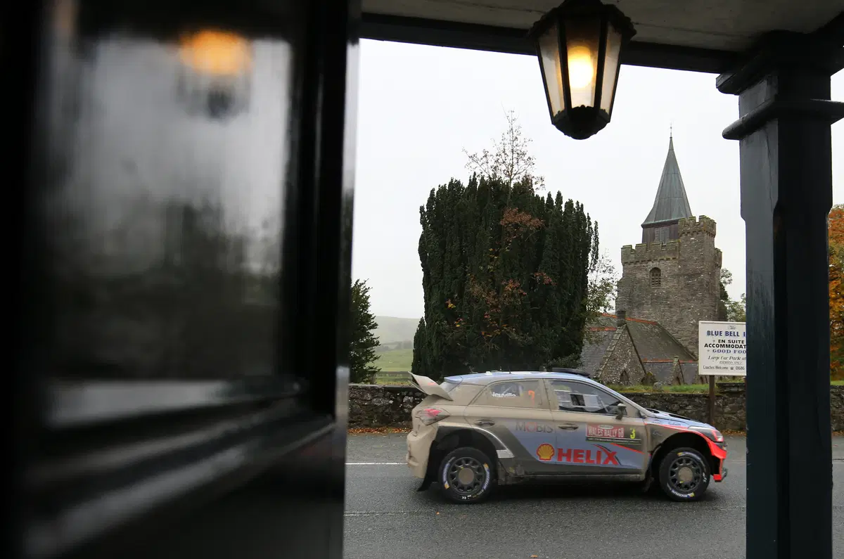 WRC16 Galles. Si parte, da Ogier (VW) naturalmente! (45)