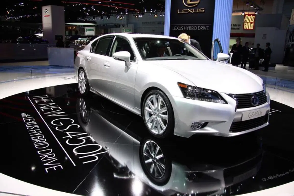 Lexus al Salone di Francoforte: tutte le foto (2)