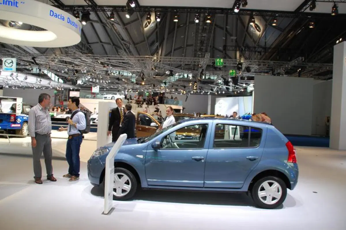 Dacia al Salone di Francoforte: tutte le foto (3)