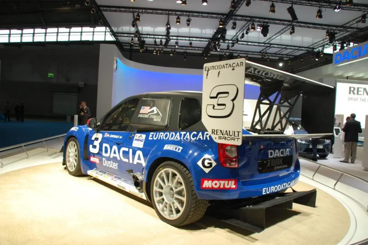 Dacia al Salone di Francoforte: tutte le foto (4)
