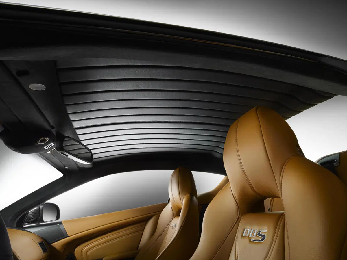 Aston Martin DBS Carbon Edition (5)