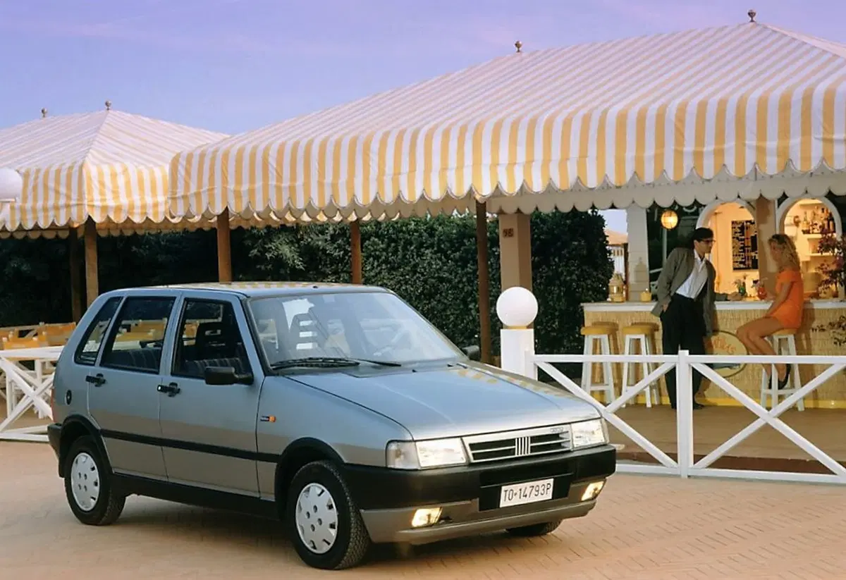 Quale era meglio, Confronto storiche: Fiat Uno Vs Renault Clio I (5)