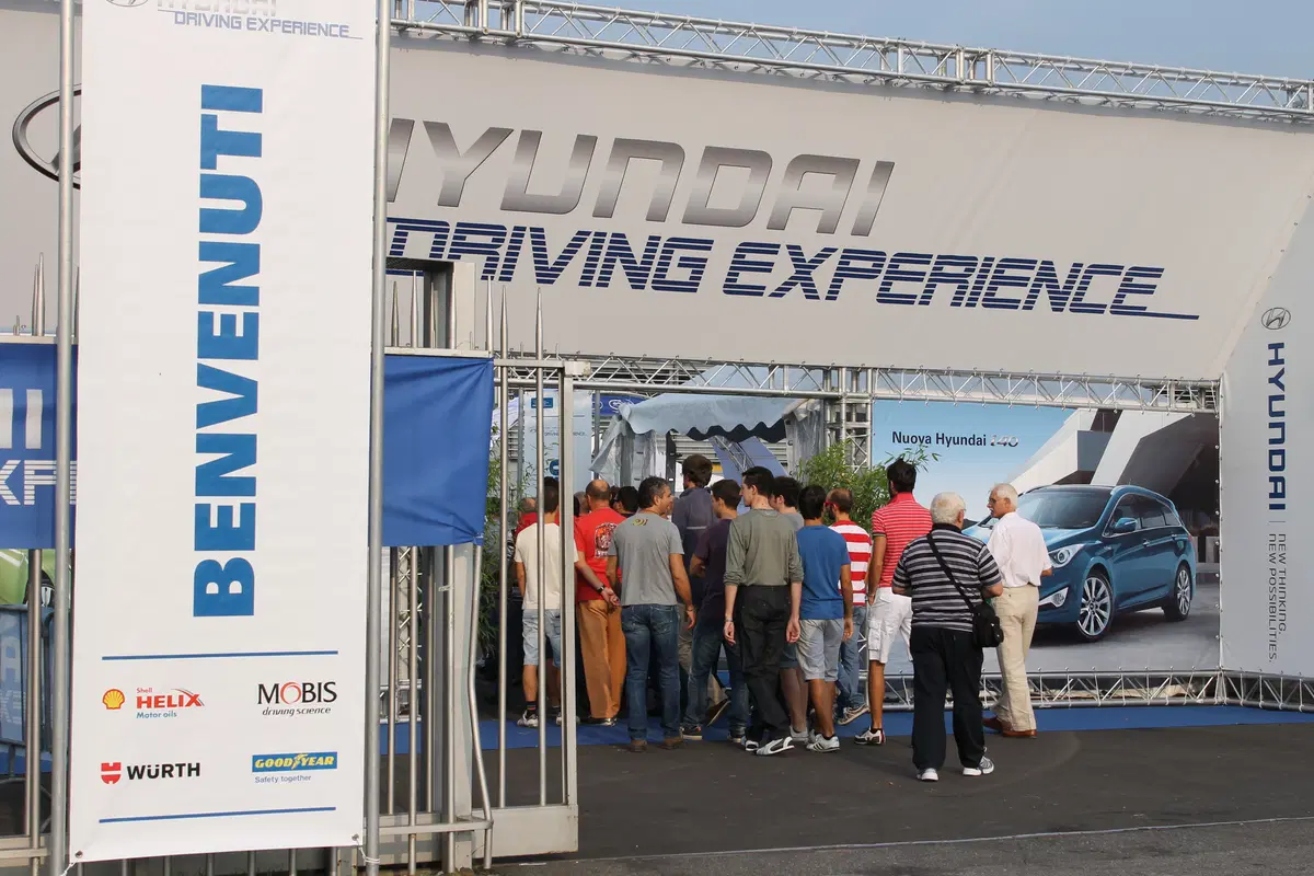 Hyundai Driving Experience: in pista a Monza con il marchio coreano (2)
