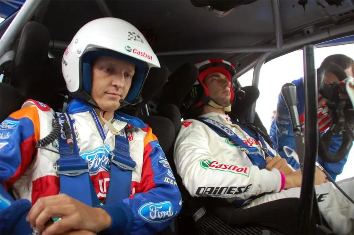 Marco Simoncelli prova la Ford Fiesta WRC 2011 (12)