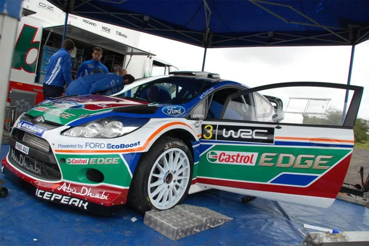 Marco Simoncelli prova la Ford Fiesta WRC 2011 (22)