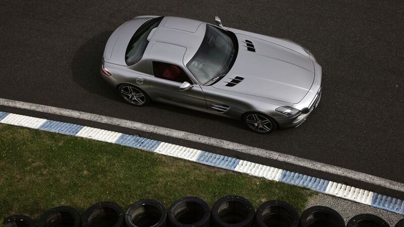 Mercedes-Benz SLS AMG: al vaglio la GT3 stradale e la Black Series