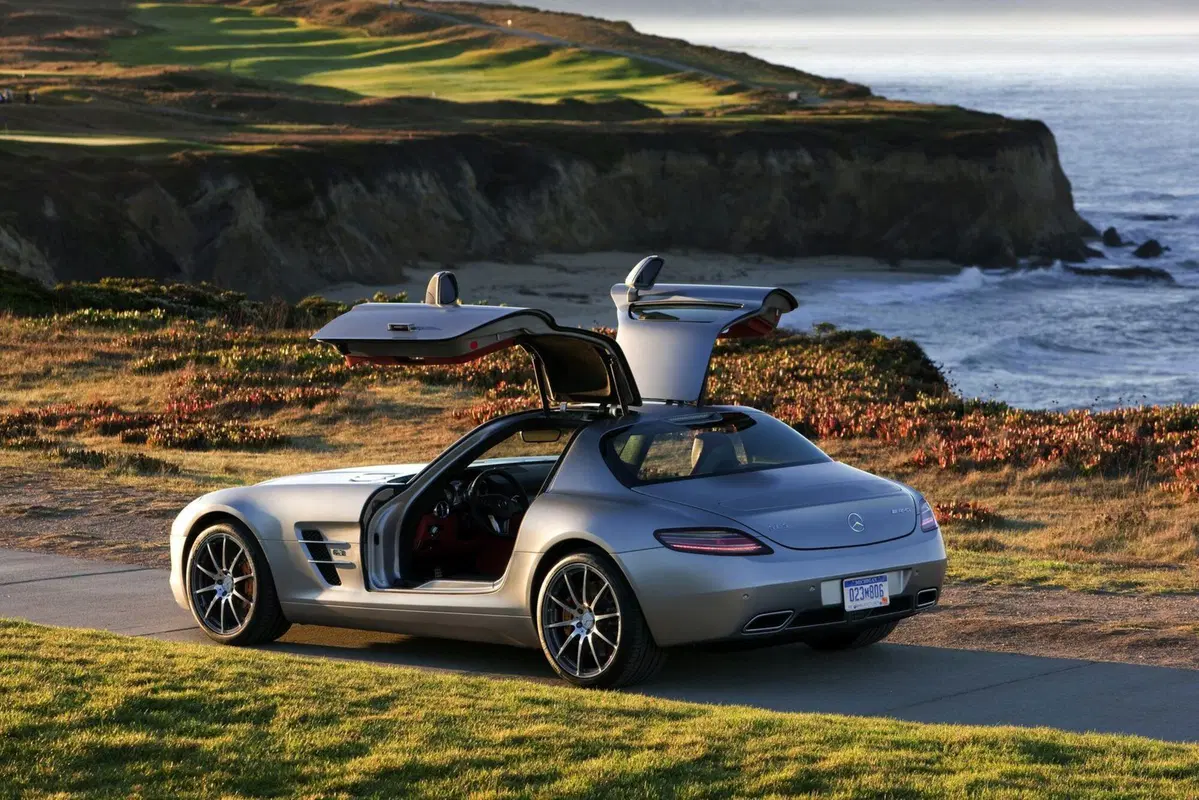 Mercedes-Benz SLS AMG: al vaglio la GT3 stradale e la Black Series (5)