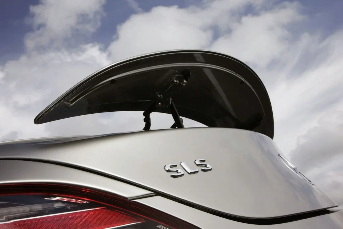 Mercedes-Benz SLS AMG: al vaglio la GT3 stradale e la Black Series (11)