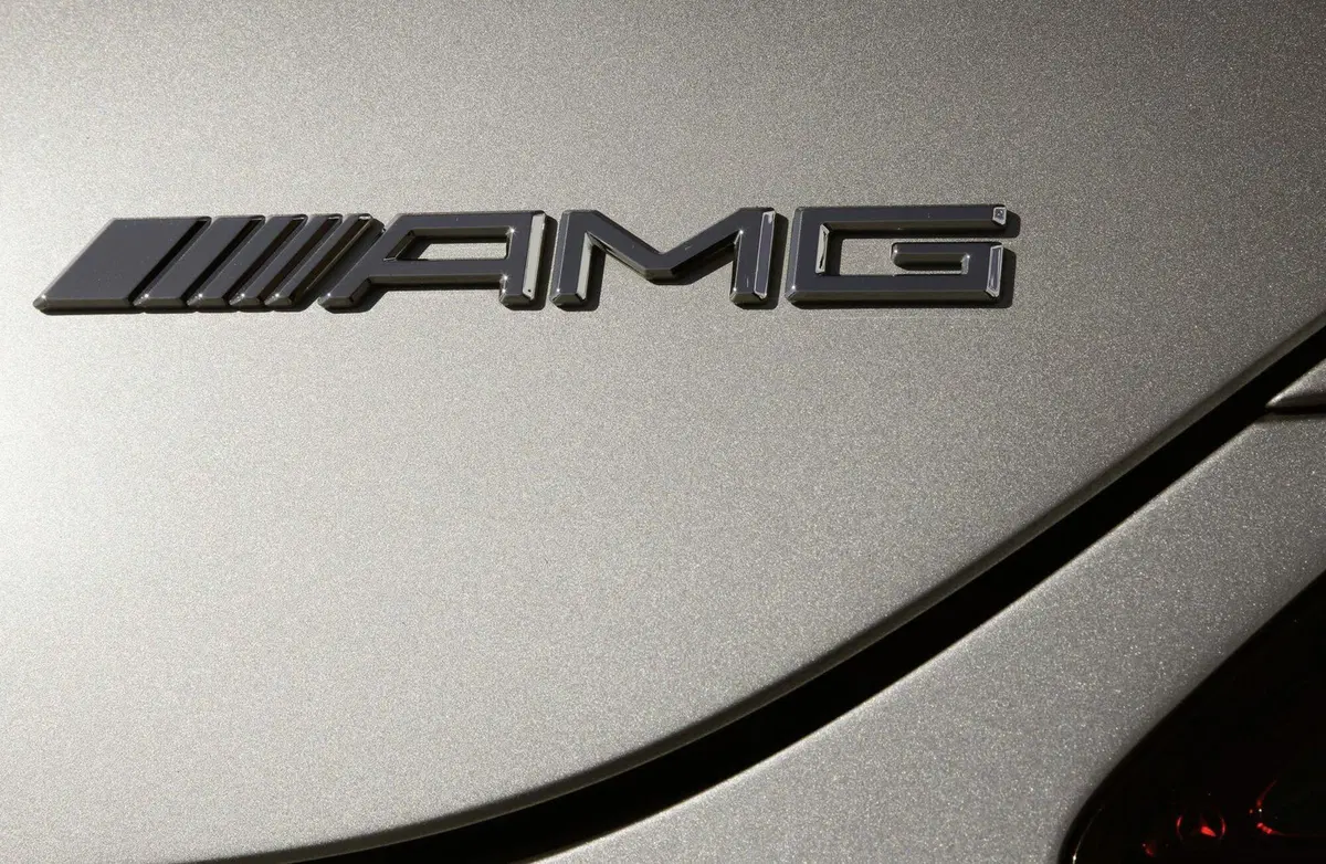 Mercedes-Benz SLS AMG: al vaglio la GT3 stradale e la Black Series (13)