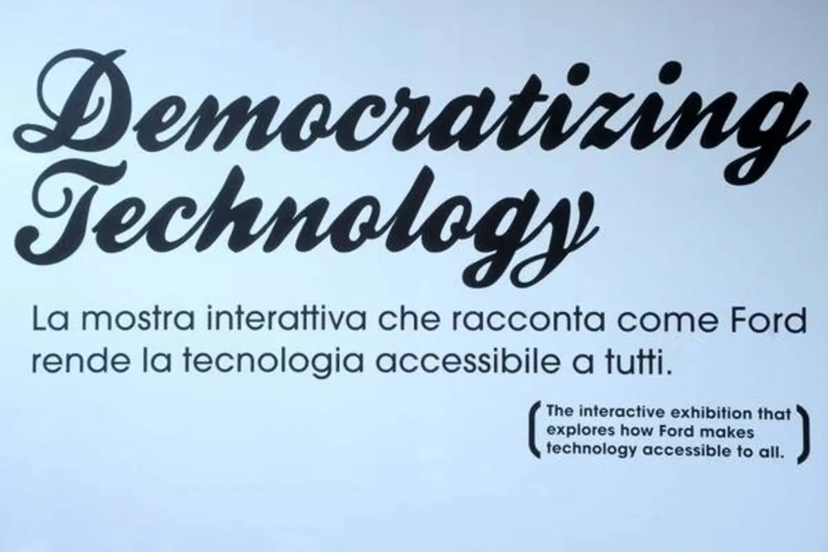 Ford: a Milano una mostra sull'evoluzione dell'auto
