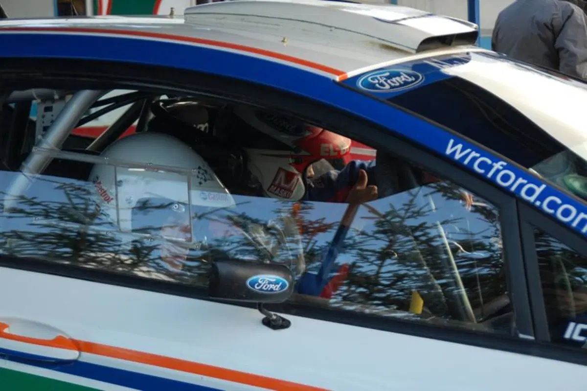 Con Mikko Hirvonen sulla Ford Fiesta WRC 2011 (11)