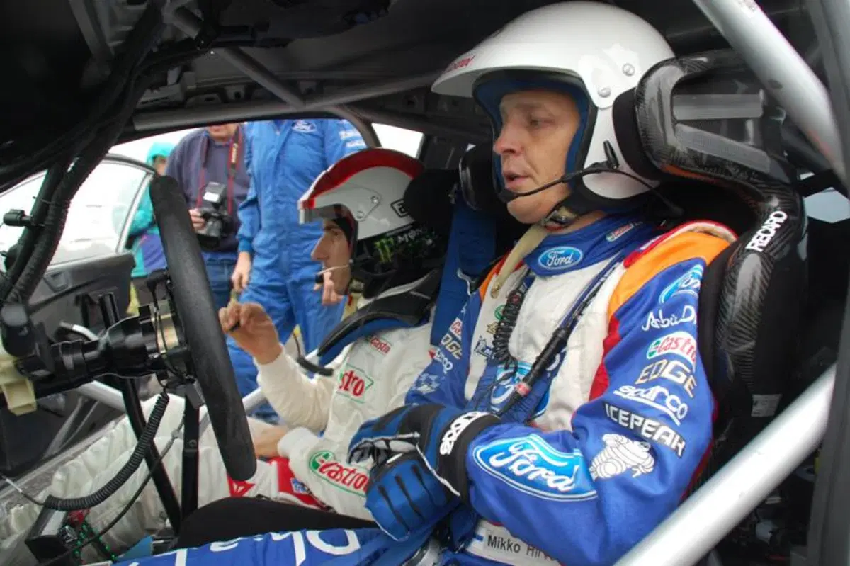 Con Mikko Hirvonen sulla Ford Fiesta WRC 2011 (15)