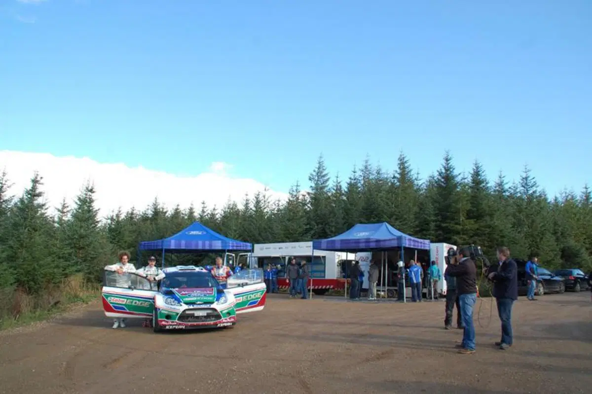 Con Mikko Hirvonen sulla Ford Fiesta WRC 2011 (35)