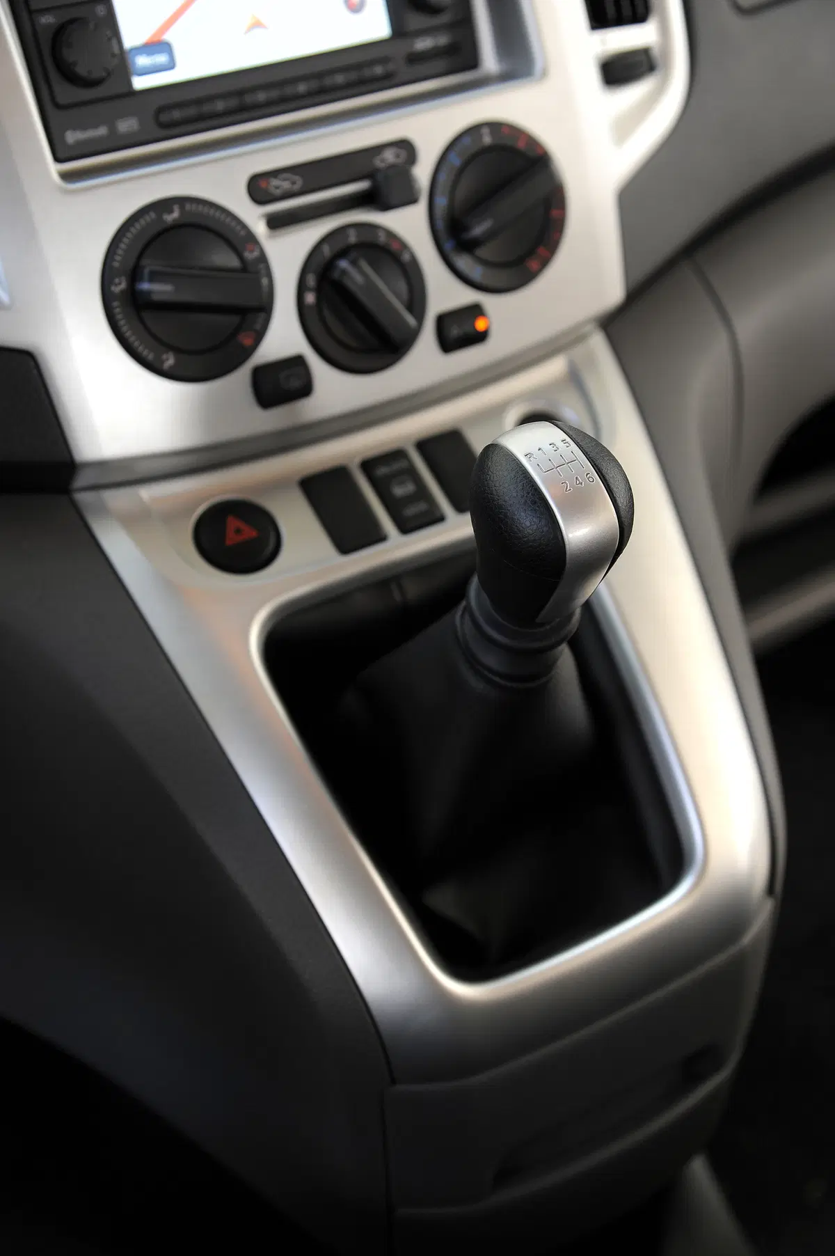 Nissan Evalia (19)