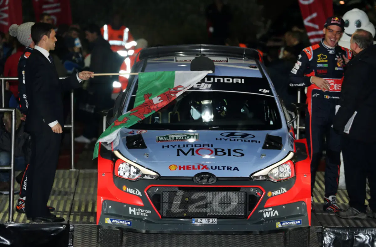 WRC16 Galles. Fermare Ogier (VW)! È una parola! (26)