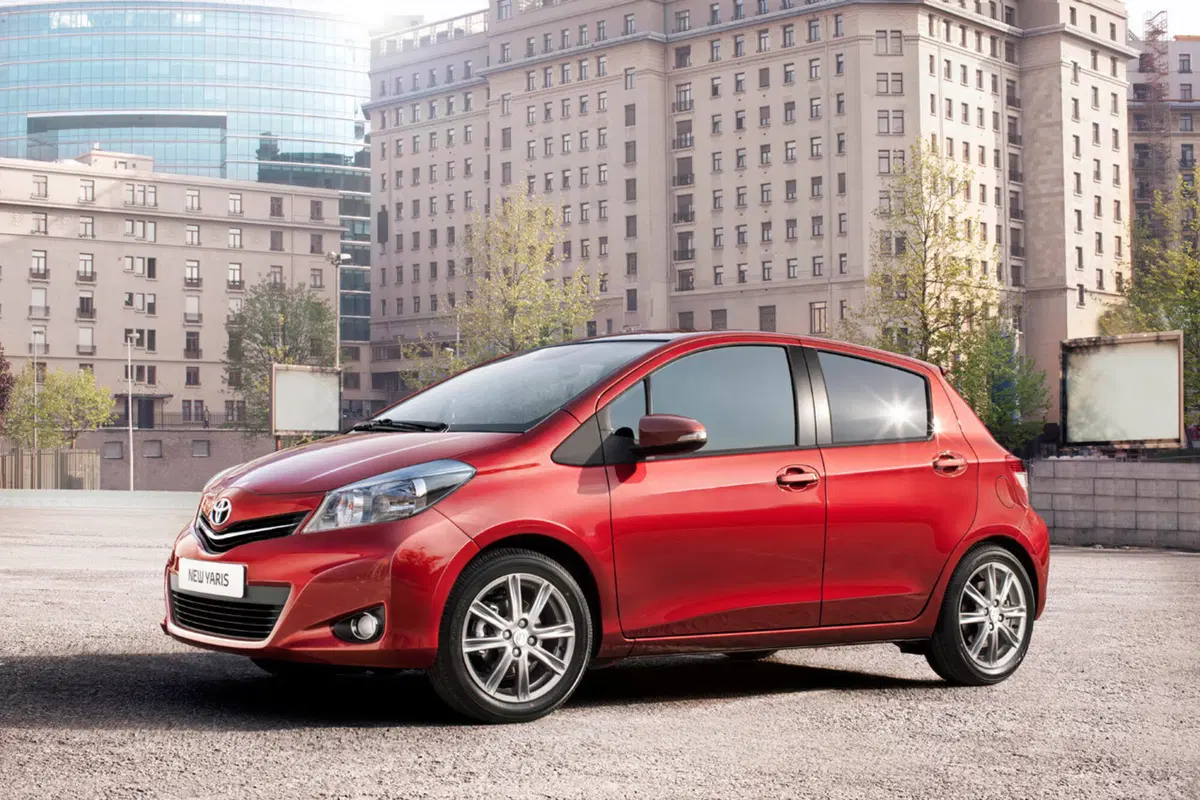 Nuova Toyota Yaris: quanto costa (4)