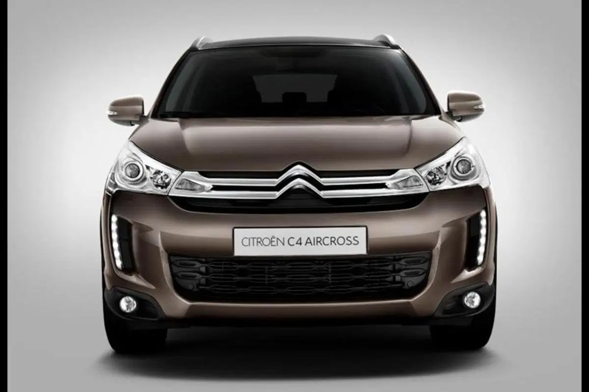 Citroen C4 Aircross: prime immagini ufficiali (6)