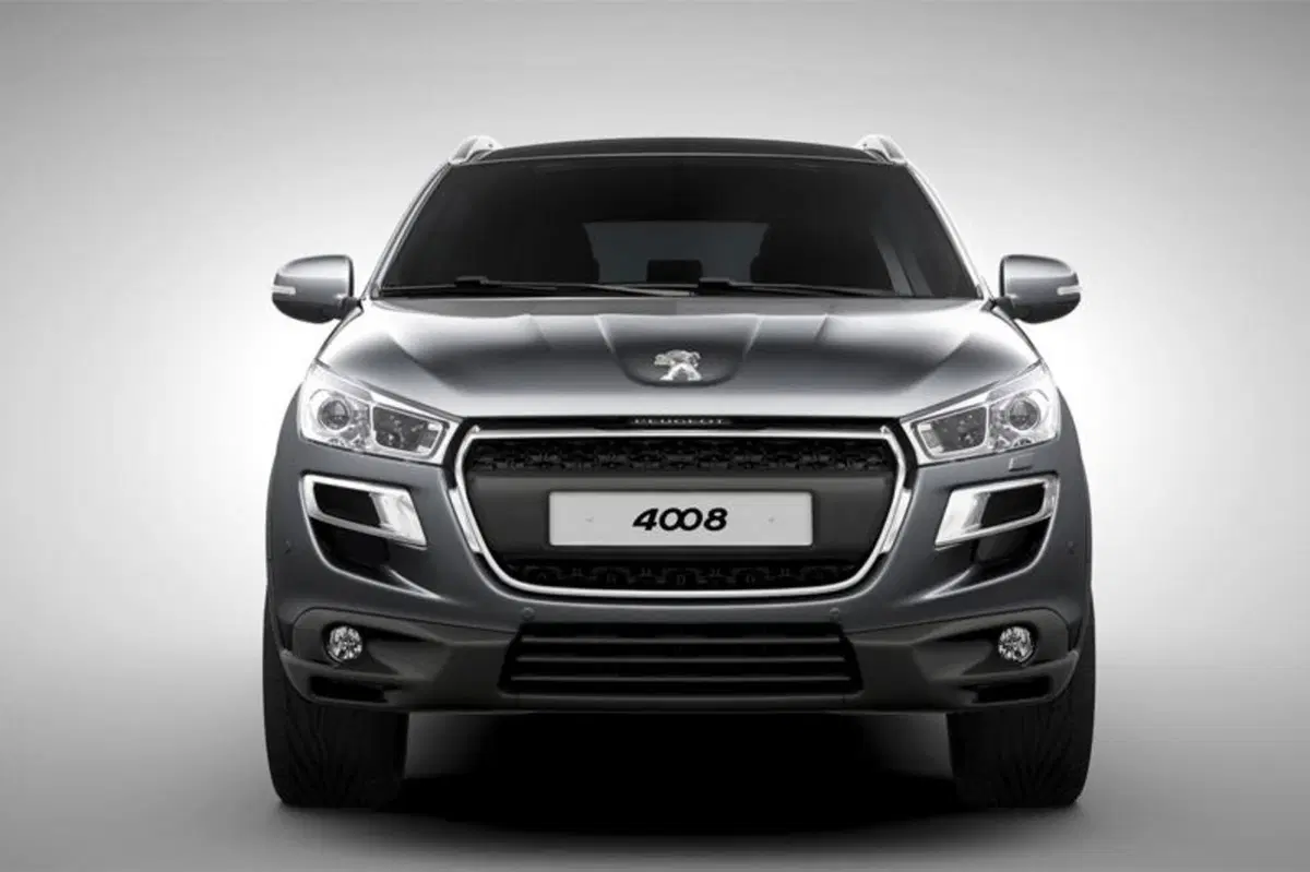 Peugeot 4008 (3)