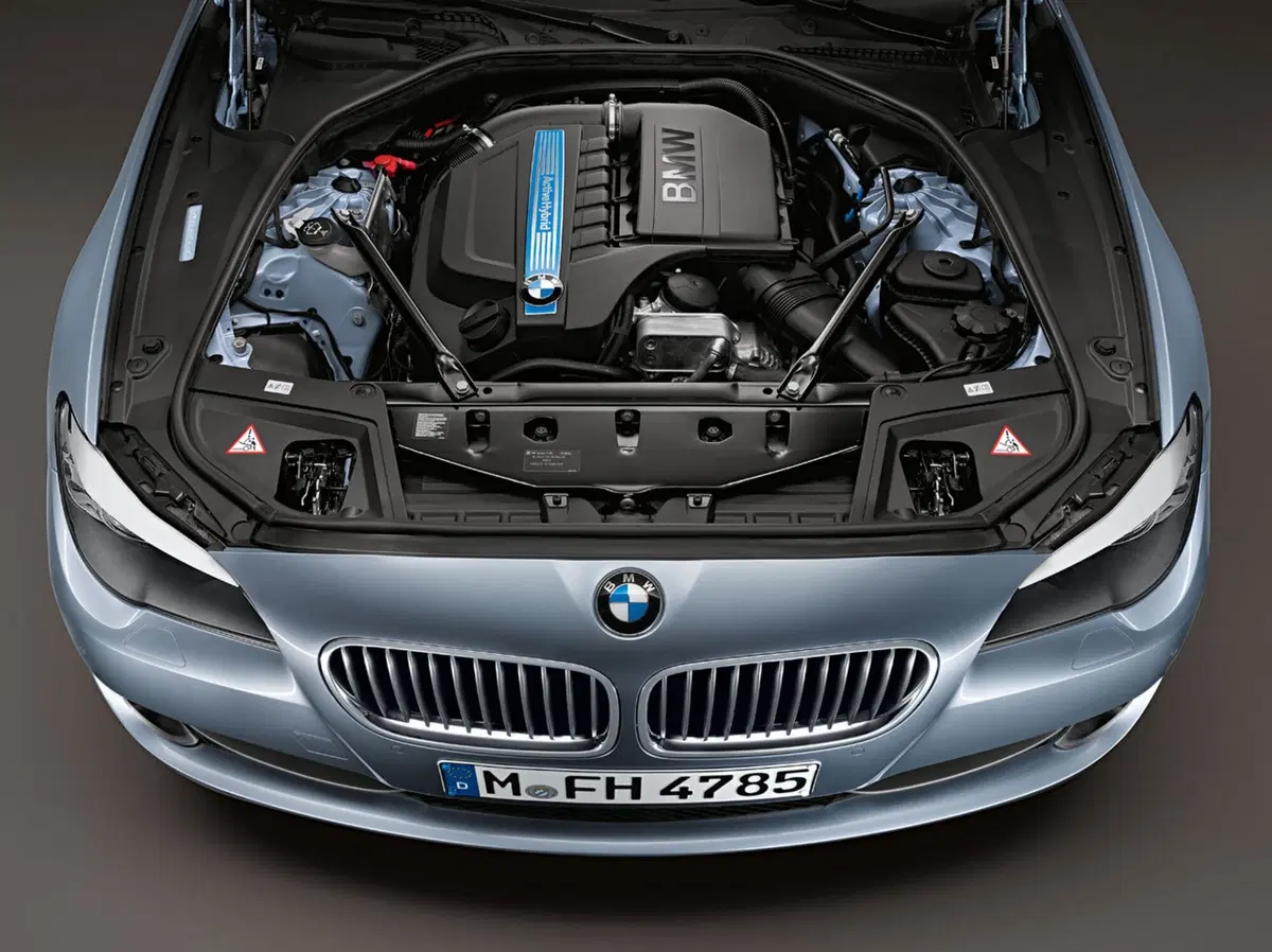 BMW ActiveHybrid 5 (9)