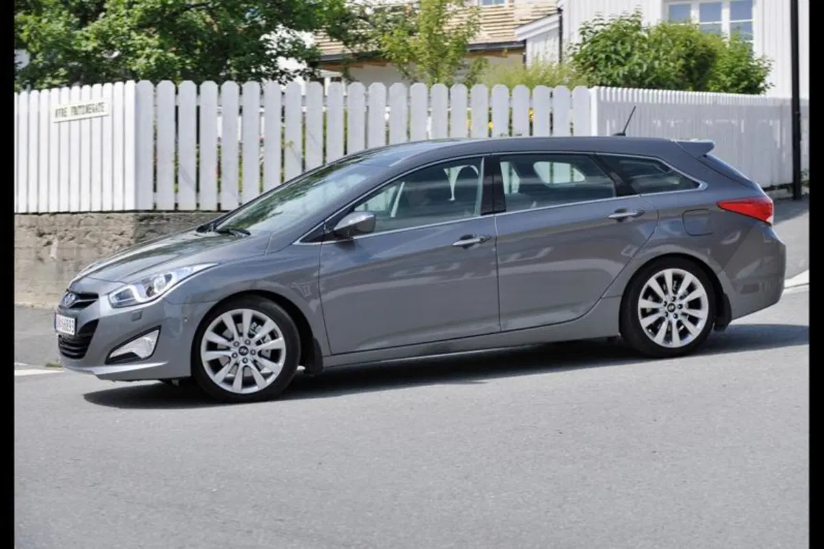 Hyundai i40 Wagon (12)