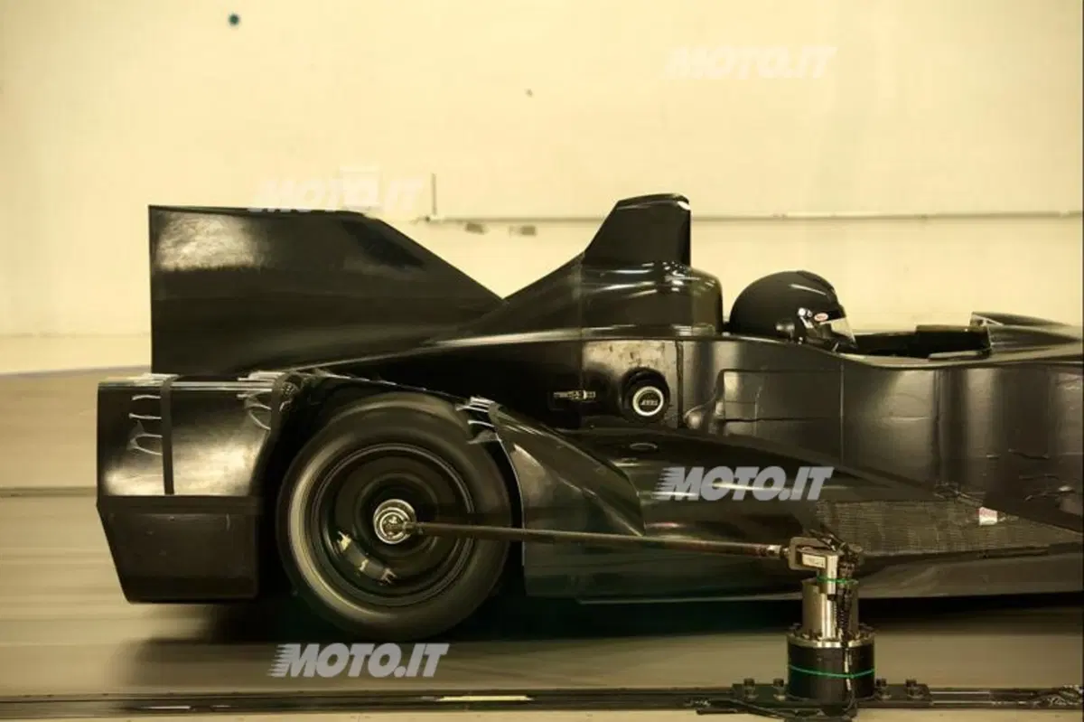 Nissan DeltaWing: a Le Mans con audacia (19)