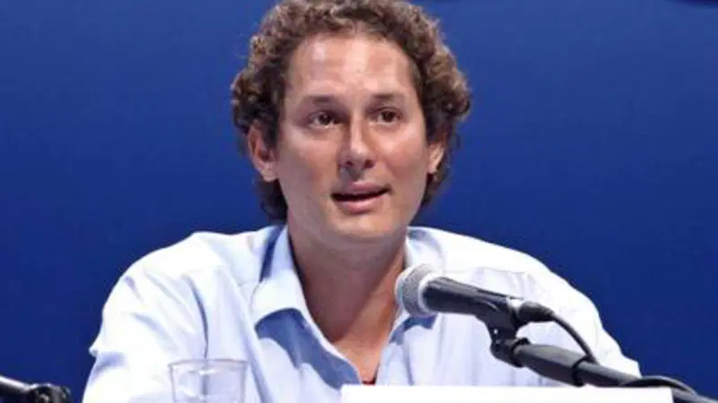 Fiat: John Elkann alla Mille Miglia 2012 su una Fiat 8V