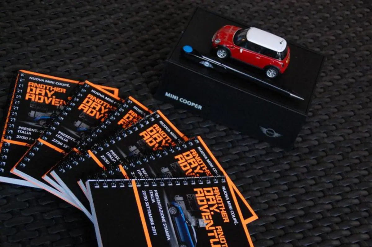 Mini Photo Box: 120 secondi di notorietà per tutti (12)