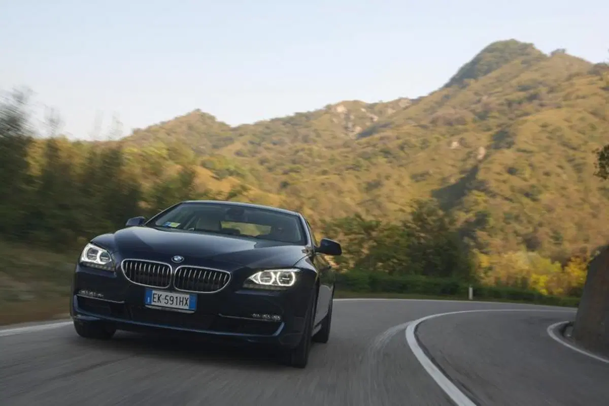 BMW Serie 6 Coupé (5)